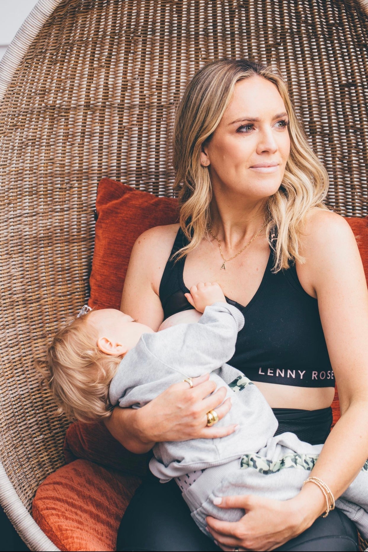 Episode 55 - Weaning from Breastfeeding with Jen Butler early parenting expert - Lenny Rose